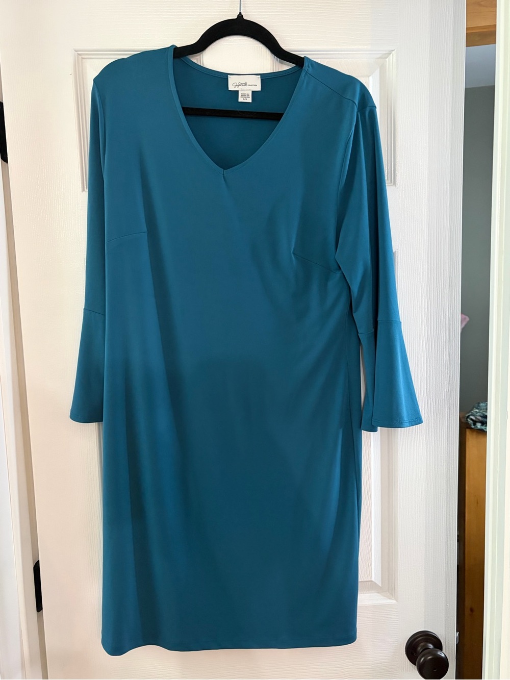 Ellen Tracy Teal V-Neck Shift Dress with Three-Quarter Bell Sleeves
